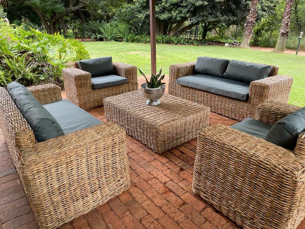 Luxe Line: 2-Seater