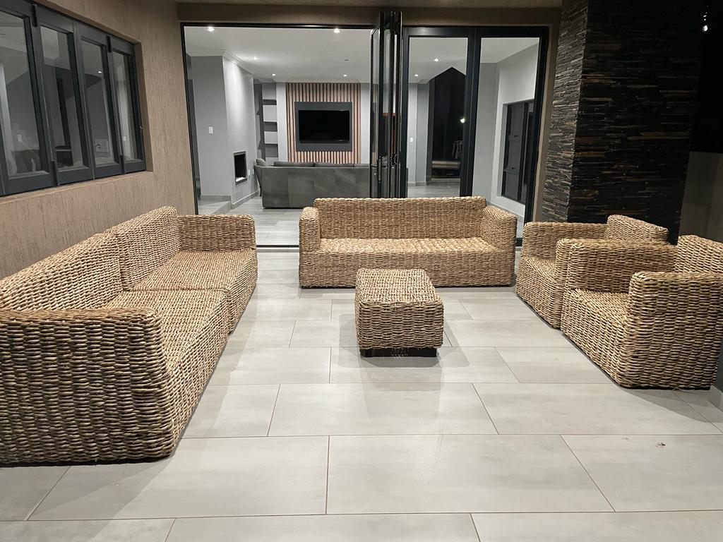 Luxe Line: 3-seater