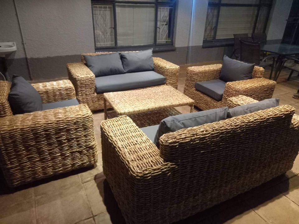 Luxe Line Serenity Set: 2-2-1-1-Table-10
