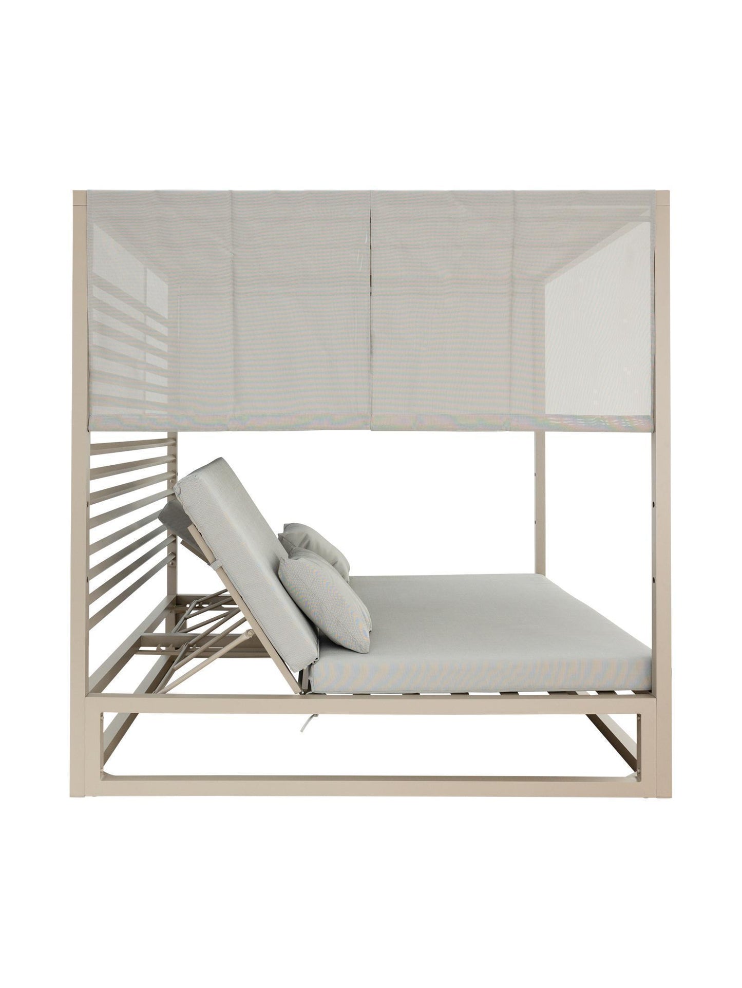 The Sovereign Outdoor Canopy Daybed