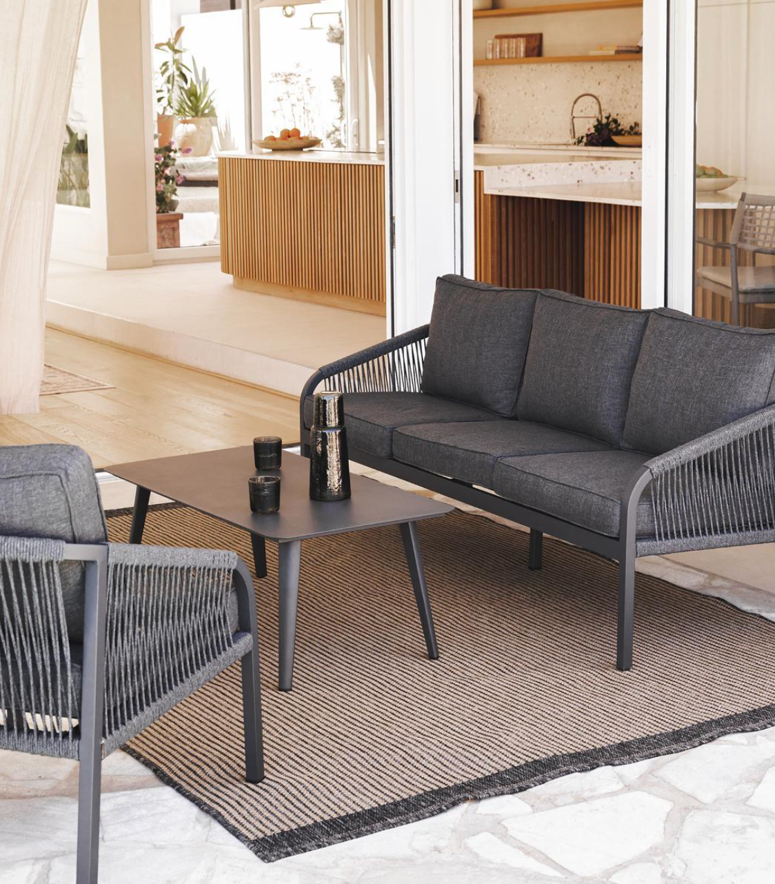 The Horizon 4-Piece Outdoor Sofa Set