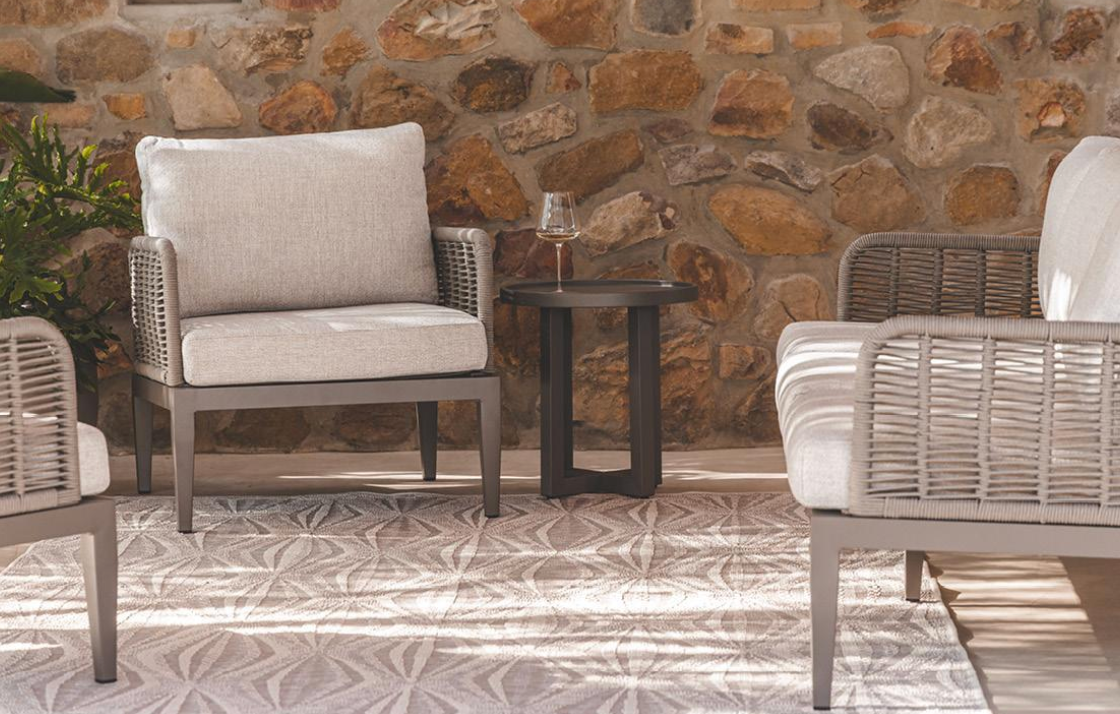 The Aria 5-Piece Outdoor Lounge Set