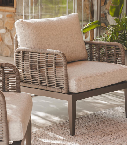 The Aria 5-Piece Outdoor Lounge Set